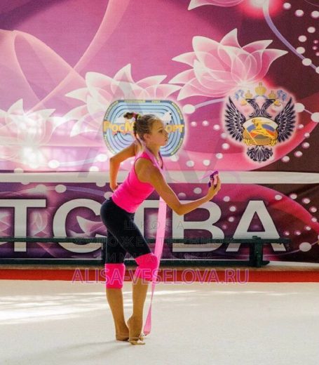 Фото веселова воронина алиса лента гимнастика рублевка школа